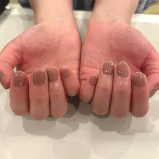 ネイル 岡崎 佑香のネイルデザイン