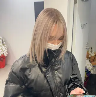 ミディアム ハイライト、レイヤー カット/西梅田/中西のヘアスタイル