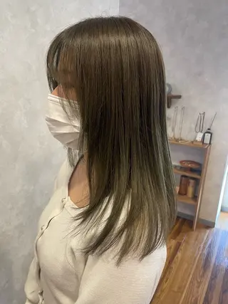 セミロング カラー ami makinoのエステ・リラクイメージ