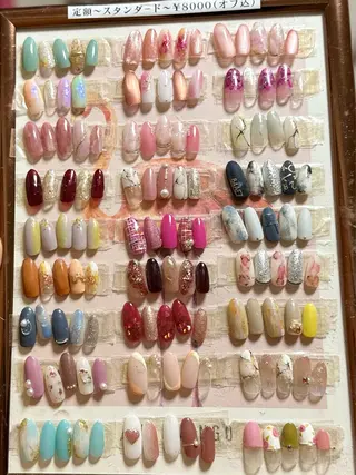 ネイル 桜田 麻菜のネイルデザイン