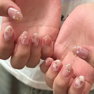 ネイル ニュアンスネイル 💅🏻yuuiのネイルデザイン