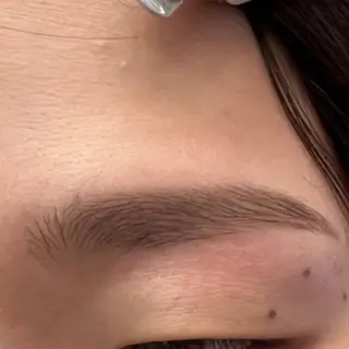 アイブロウ Ranmiii新宿店所属・ranmiii新宿店 ririna☺︎のマツエク・マツパデザイン