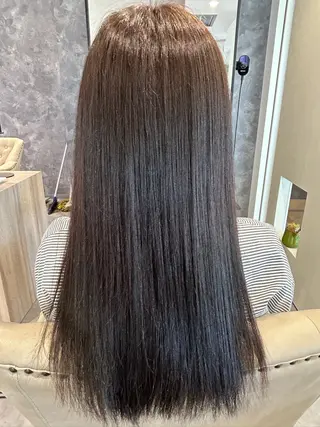 セミロング カラー 五ノ井 一世のヘアスタイル