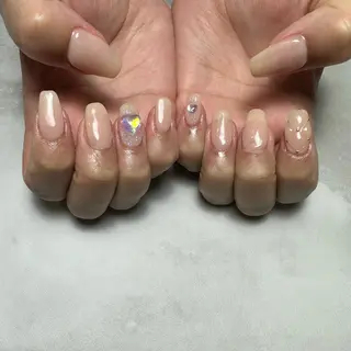 ネイル Giypsē所属・Runa ☽のネイルデザイン