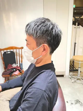 ショート メンズ 新谷 玲日のヘアスタイル