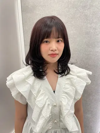 ミディアム カラー 愛華 【geep】のヘアスタイル