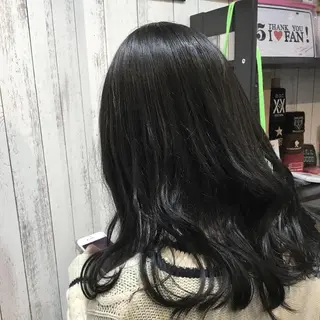 セミロング カラー 金崎 新吾のヘアスタイル
