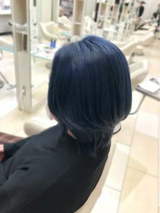 ショート カラー 有賀 佑葵のヘアスタイル