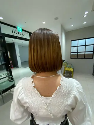 ショート 大人かわいい×艶髪 🤍塩川のヘアスタイル