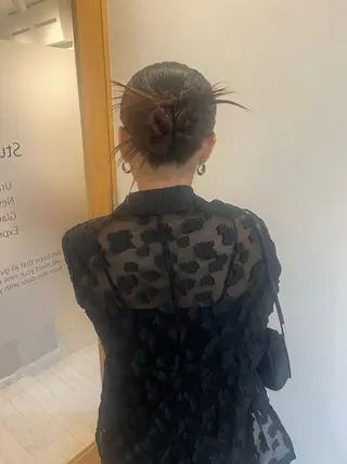 セミロング ヘアアレンジ 🪞Unge チヒロ 女性限定のヘアスタイル