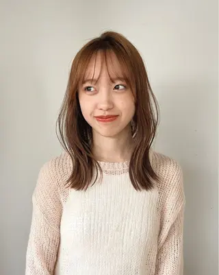 ミディアム 義本 風佳のヘアスタイル