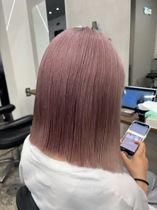 ミディアム 🌈ハイトーンカラー ⋆˚ʚɞにいな🌈のヘアスタイル