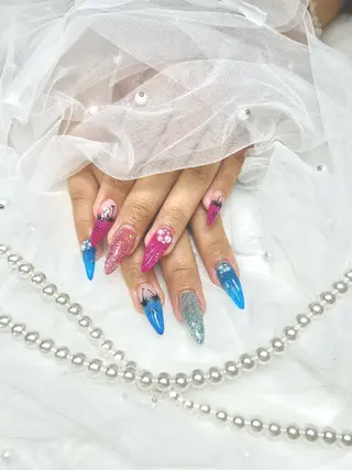 ネイル 【Laule‘a 】のネイルデザイン