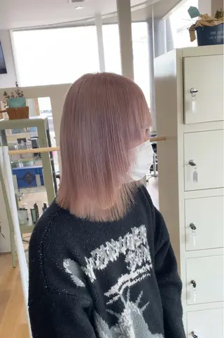 ミディアム LAFRE （ラフリ）所属・ケアブリーチ 黒瀬有汰のヘアスタイル