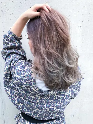 セミロング カラー THE AWESUM所属・メンズスタイル強化中 TONNY（トニー）のヘアスタイル