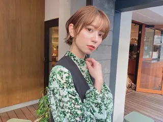 ミディアム カラー rubik's京橋 店のヘアスタイル