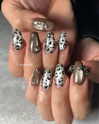 ネイル Minako 【Charmant】のネイルデザイン