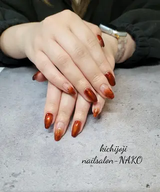 ネイル Salon-NAKO 🐷shirai🐷のネイルデザイン