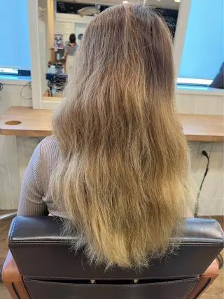 ロング newi +uta* りさのヘアスタイル