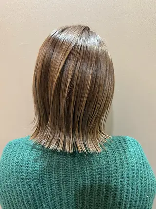 ミディアム カラー 中村 ひなたのヘアスタイル