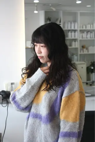 ロング パーマ enrichミヤモト ヒロヤのヘアスタイル