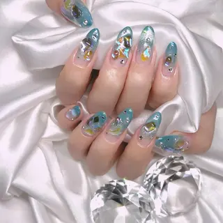 ネイル élu by Noriko 前原のネイルデザイン