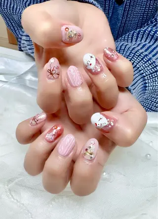 ネイル 高島 夏海のネイルデザイン