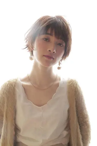 ミディアム カラー 代表　土屋ヒロユキ ショートカットのヘアスタイル