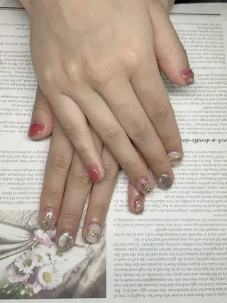 ネイル コウ ヨウのネイルデザイン