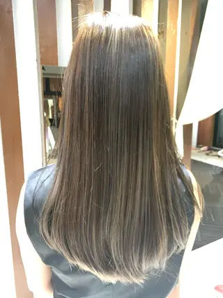 ロング 髪質改善ストレート、 カラー清野雄大のヘアスタイル