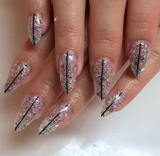 ネイル Attrait所属・momo sのネイルデザイン