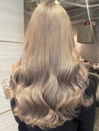 ロング 💘Kurea💘 艶髪/韓国/暗髪のヘアスタイル