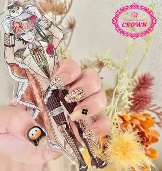 ネイル CROWN プライベートサロンのネイルデザイン