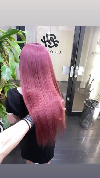 セミロング 有人/バレイヤージュ /シャドールーツのヘアスタイル