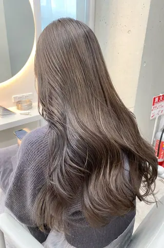 ロング ma naのヘアスタイル