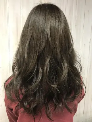 ロング カラー 吉祥寺aivee 若手注目スタッフのヘアスタイル