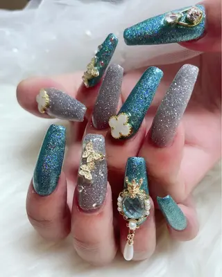 ネイル ＆ME アンドミーのネイルデザイン