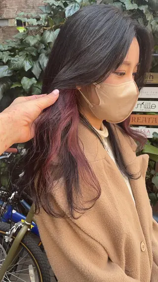 ロング レイヤーカット/ 透明感カラーmikuのヘアスタイル