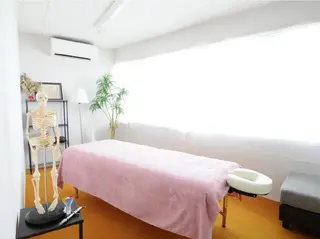 【 Laforme】 ラ・フォルムのエステ・リラクイメージ