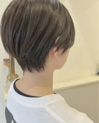 ショート ショートウルフ💚 レイヤー/井上翔のヘアスタイル