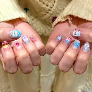 ネイル レイヤー/手書きネイ ルCOCORO 🎀のネイルデザイン