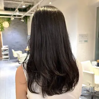 ロング めい/透明感カラー /レイヤー/ボブのヘアスタイル