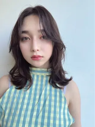 ミディアム 野上 こころのヘアスタイル