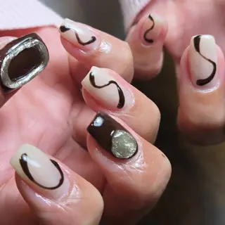 ネイル emust.nail   のネイルデザイン