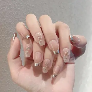 ネイル 菲菲ネイルサロン所属・FF フィフィネイルサロンのネイルデザイン