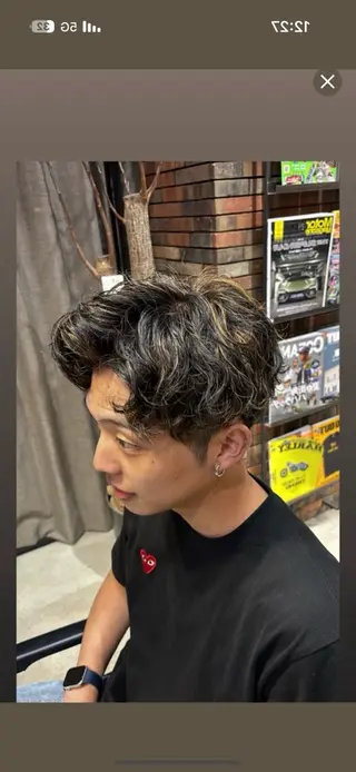 ショート カラー パーマ メンズ ツイストスパイラル/ 😈波巻き/いっさのヘアスタイル