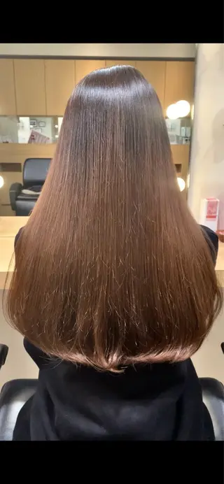 ロング 伊藤 鳳雅のヘアスタイル