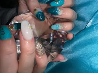 ミディアム 💙YOKOSUKA NAILS⚓️のネイルデザイン