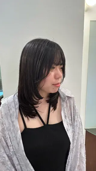ミディアム hair cricca所属・山下 碧のヘアスタイル