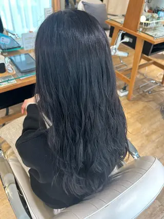 ロング 志賀 菜妃のヘアスタイル